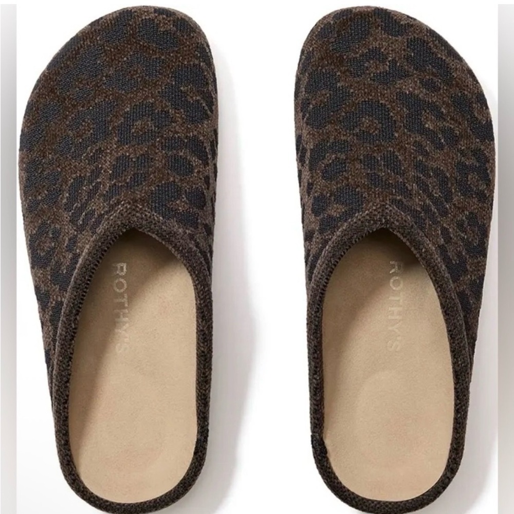 Rothy's ReVelvet casual clog- Cheetah (8)